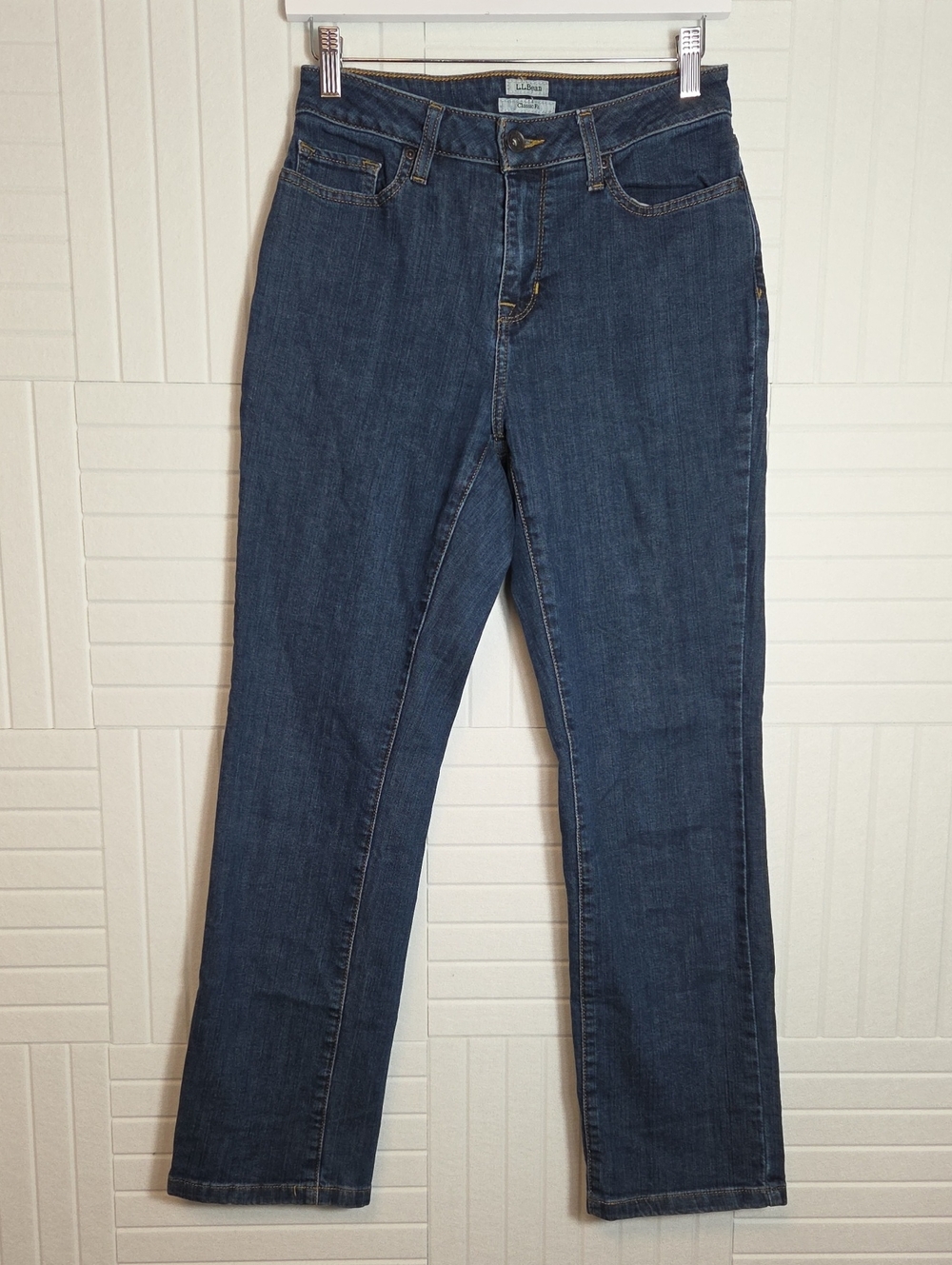 L.L. Bean Classic Fit Jeans Size 6